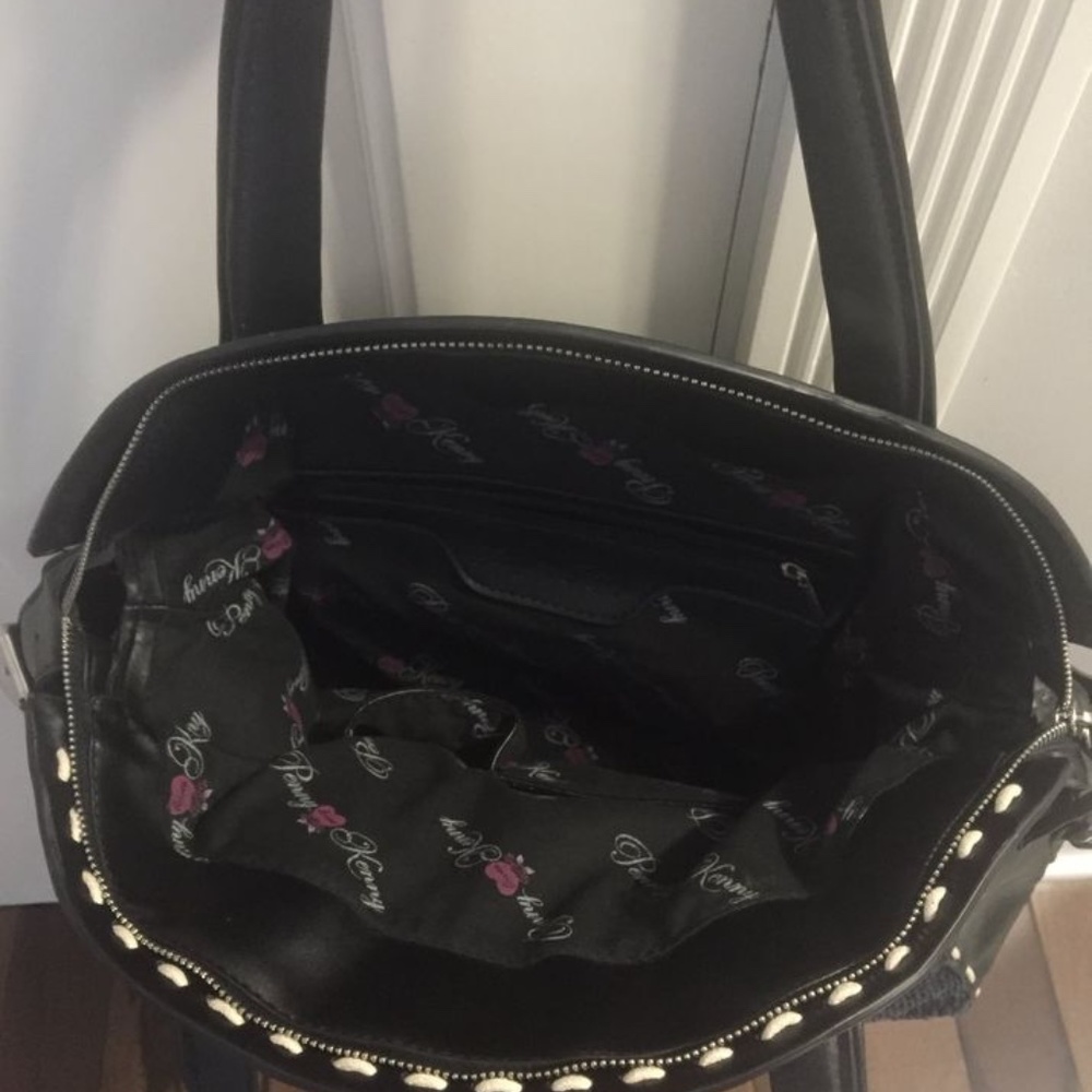 Penny loves Kenny Satchel like new - Picture 3 of 6